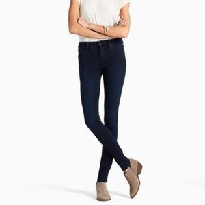 Lucky Brand Ava Mid Rise Legging Jean
